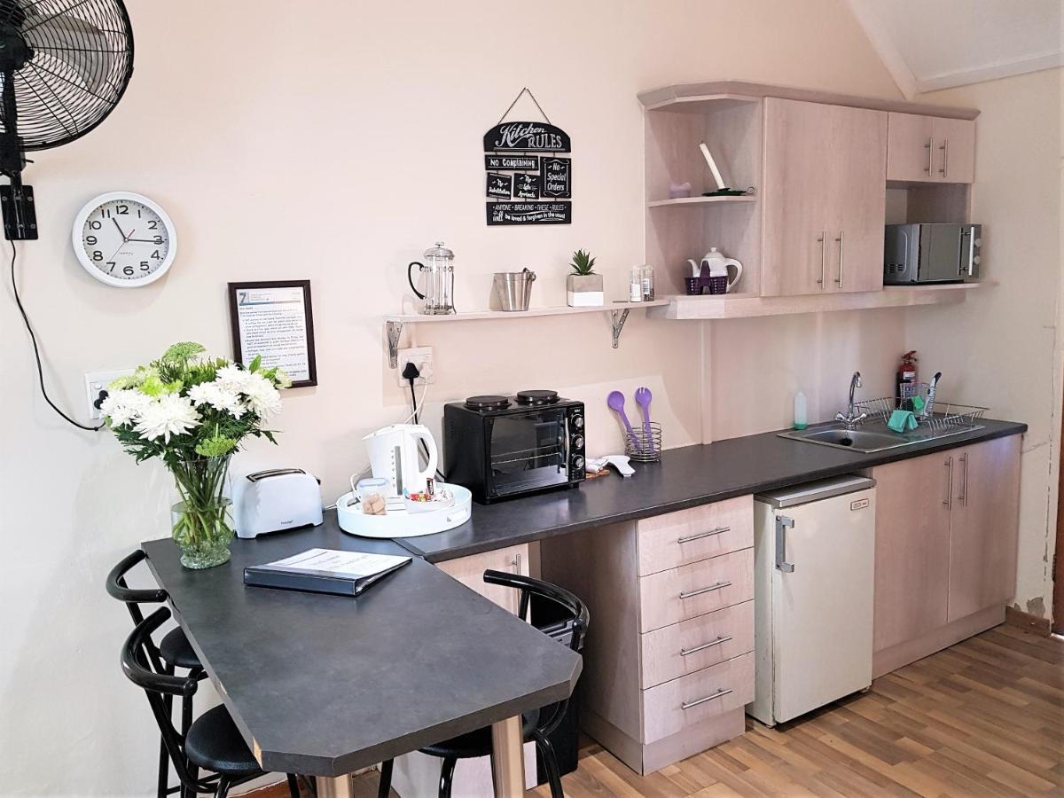 Apartment 7 On Oakleigh Pietermaritzburg Dış mekan fotoğraf
