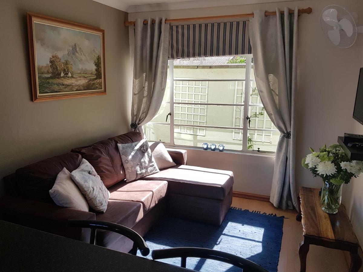 Apartment 7 On Oakleigh Pietermaritzburg Dış mekan fotoğraf